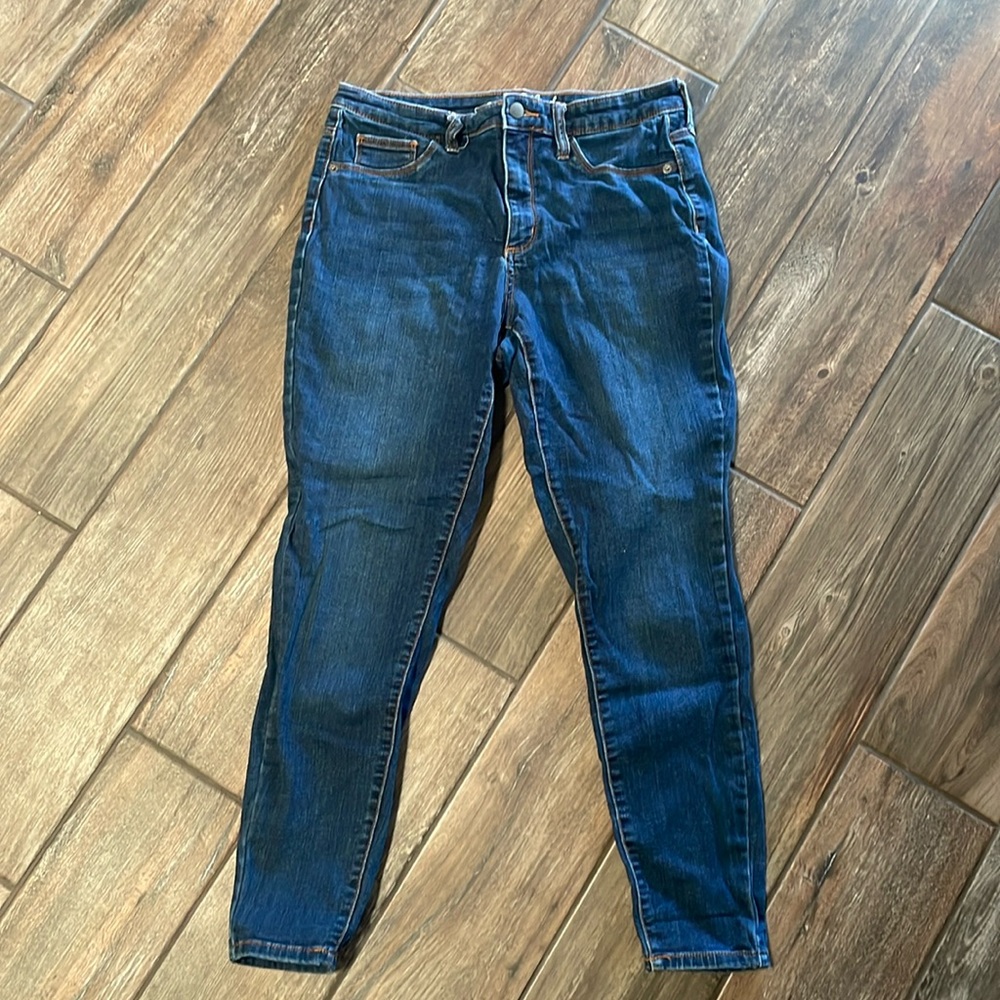 Universal Threads Skinny Jeans